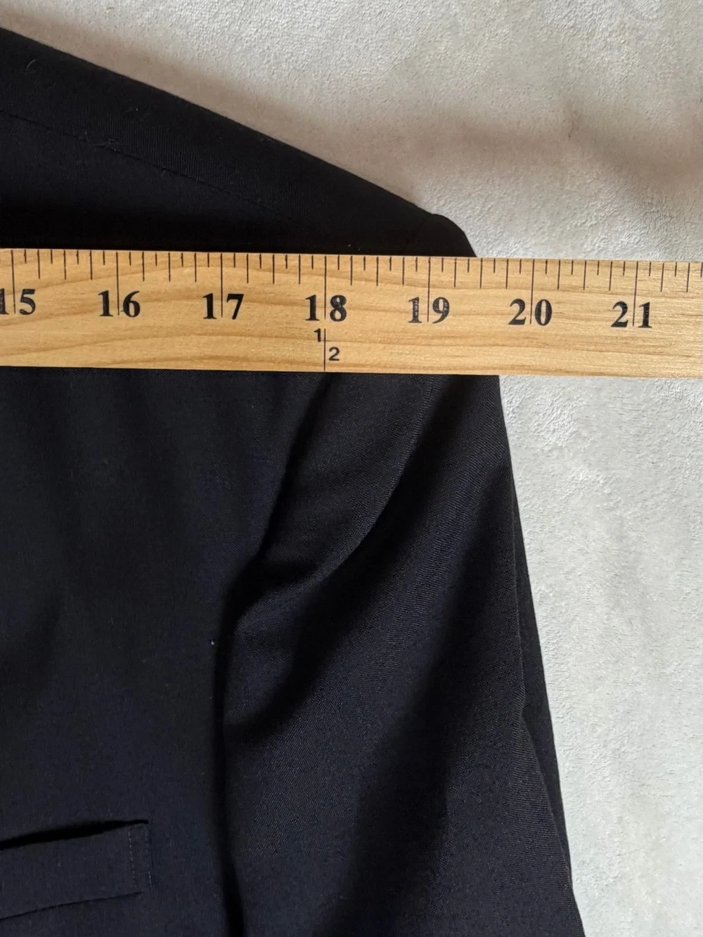 Pierre Balmain 42R 100% Wool Single Button Black Satin Shawl Collar Tuxedo Set